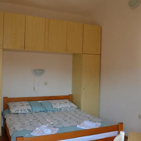 Apartments Sersic Baska Szoba fotó
