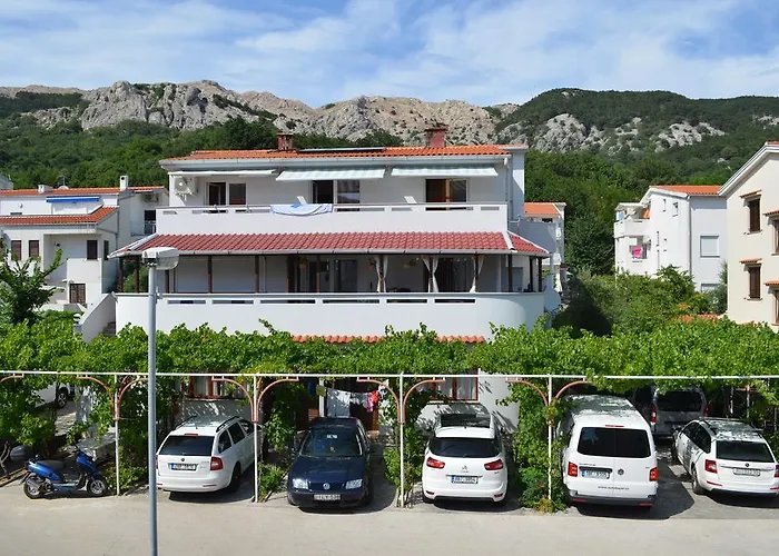 Apartments Sersic Baska