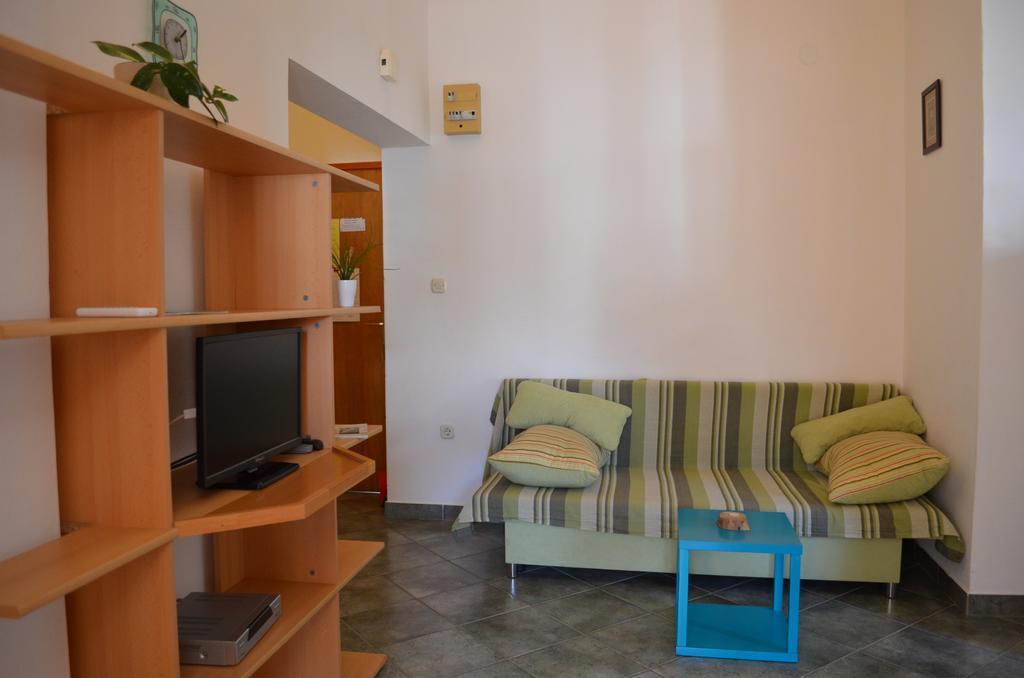 Apartment Sersic *
